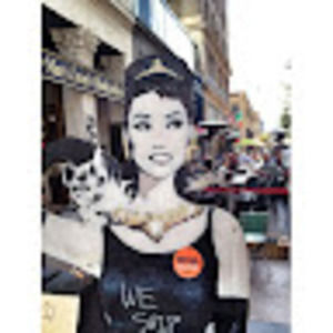 Meet your Posher, Angela